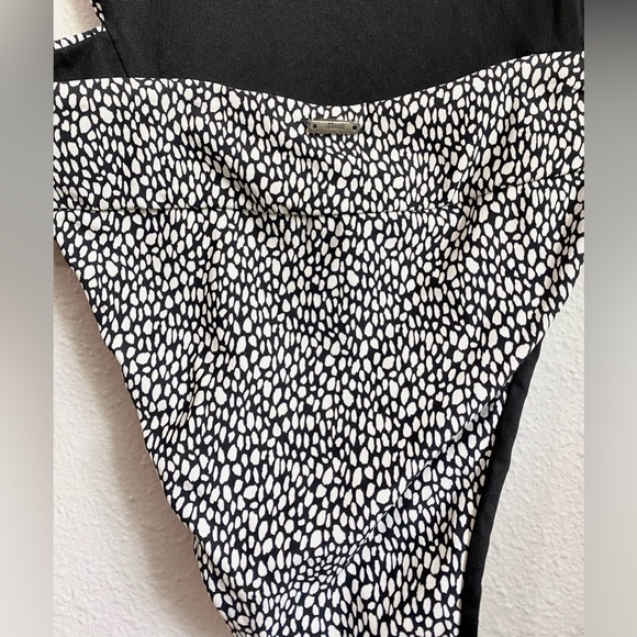 Dianthus Alicia Trikini One Piece by Maaji - Picture 5 of 7